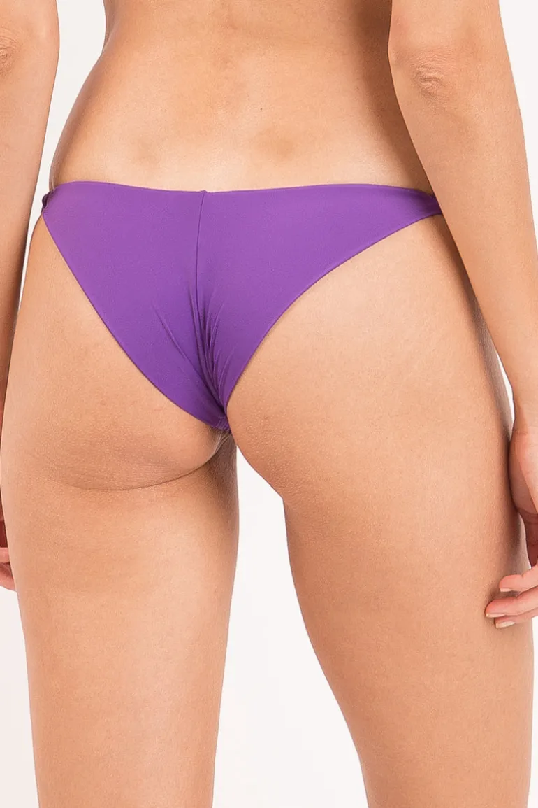 Bottom Amuleto Cheeky-Crispy