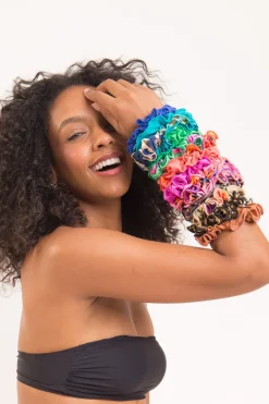 Malibu-Nina Scrunchie