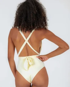 Off-White Marina