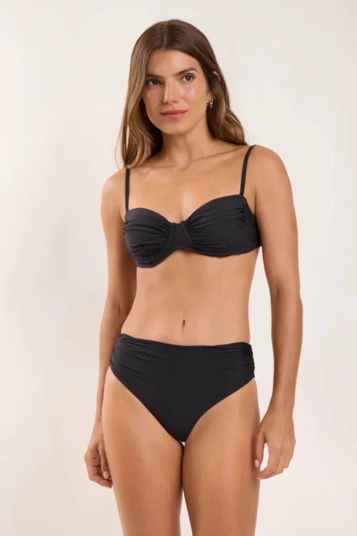 Top Nero Vickie