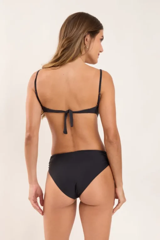 Top Nero Vickie